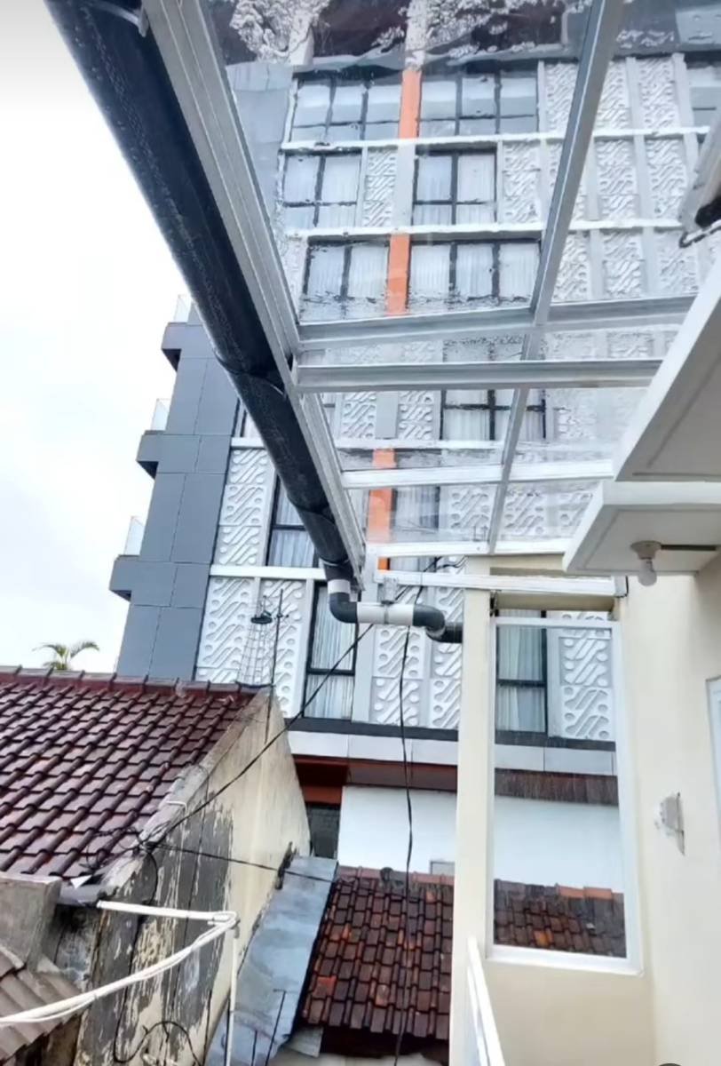 Bangun Baru Hotel Setia Backpacker 3 Lantai